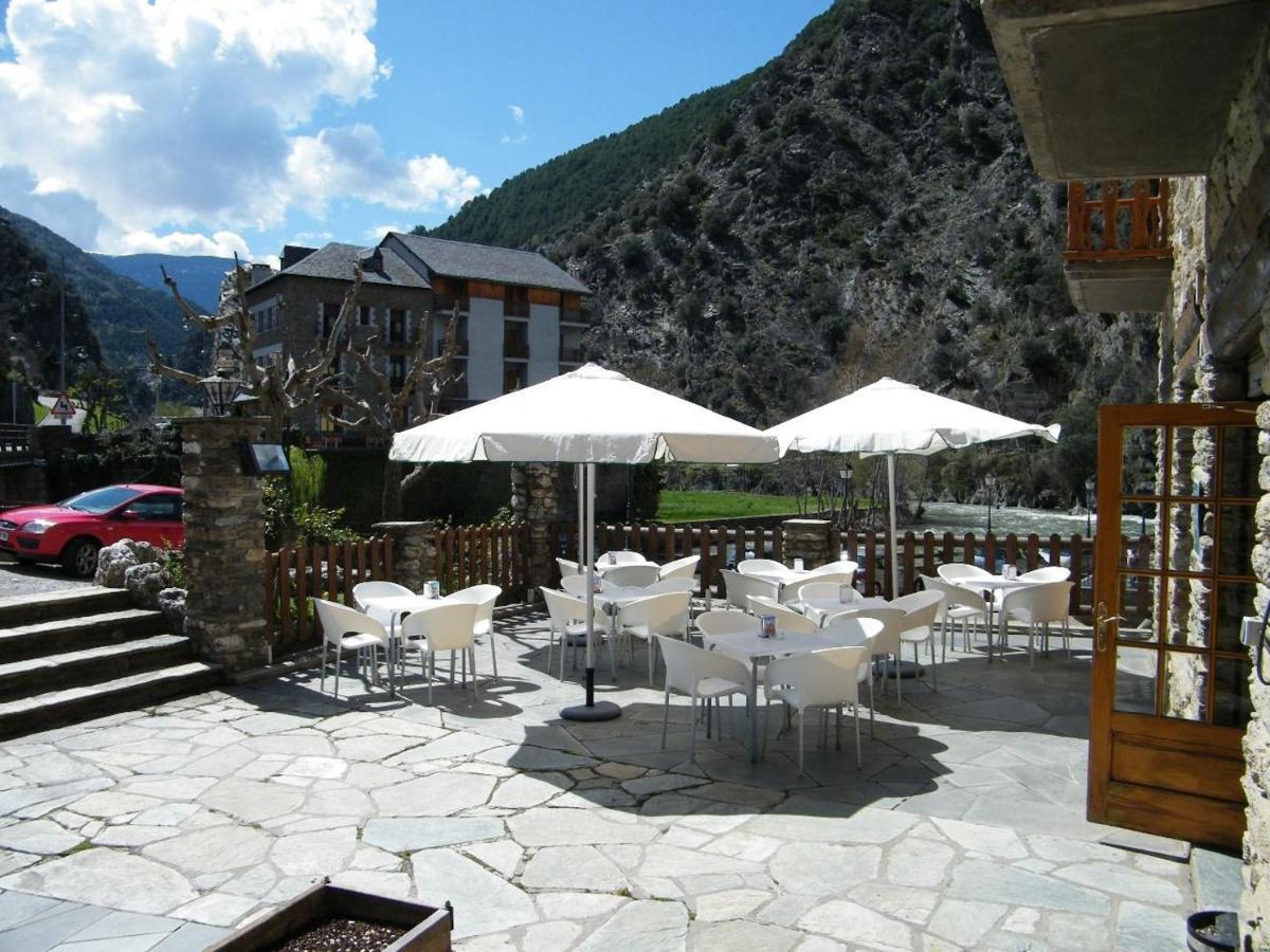 Hotel Lamoga Льяворсі Екстер'єр фото