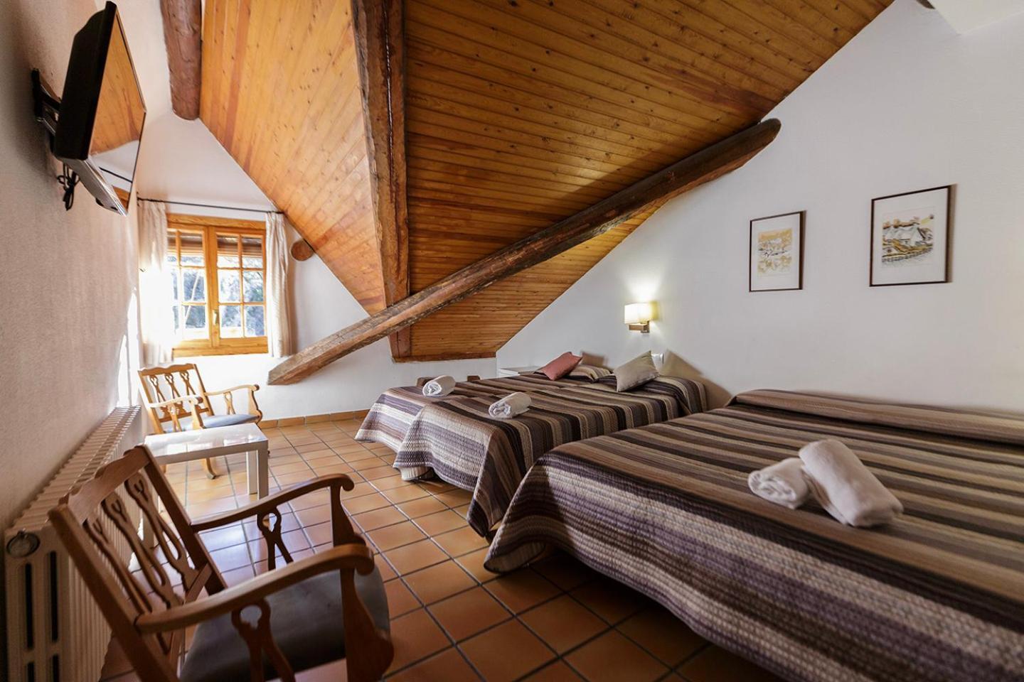 Hotel Lamoga Льяворсі Екстер'єр фото